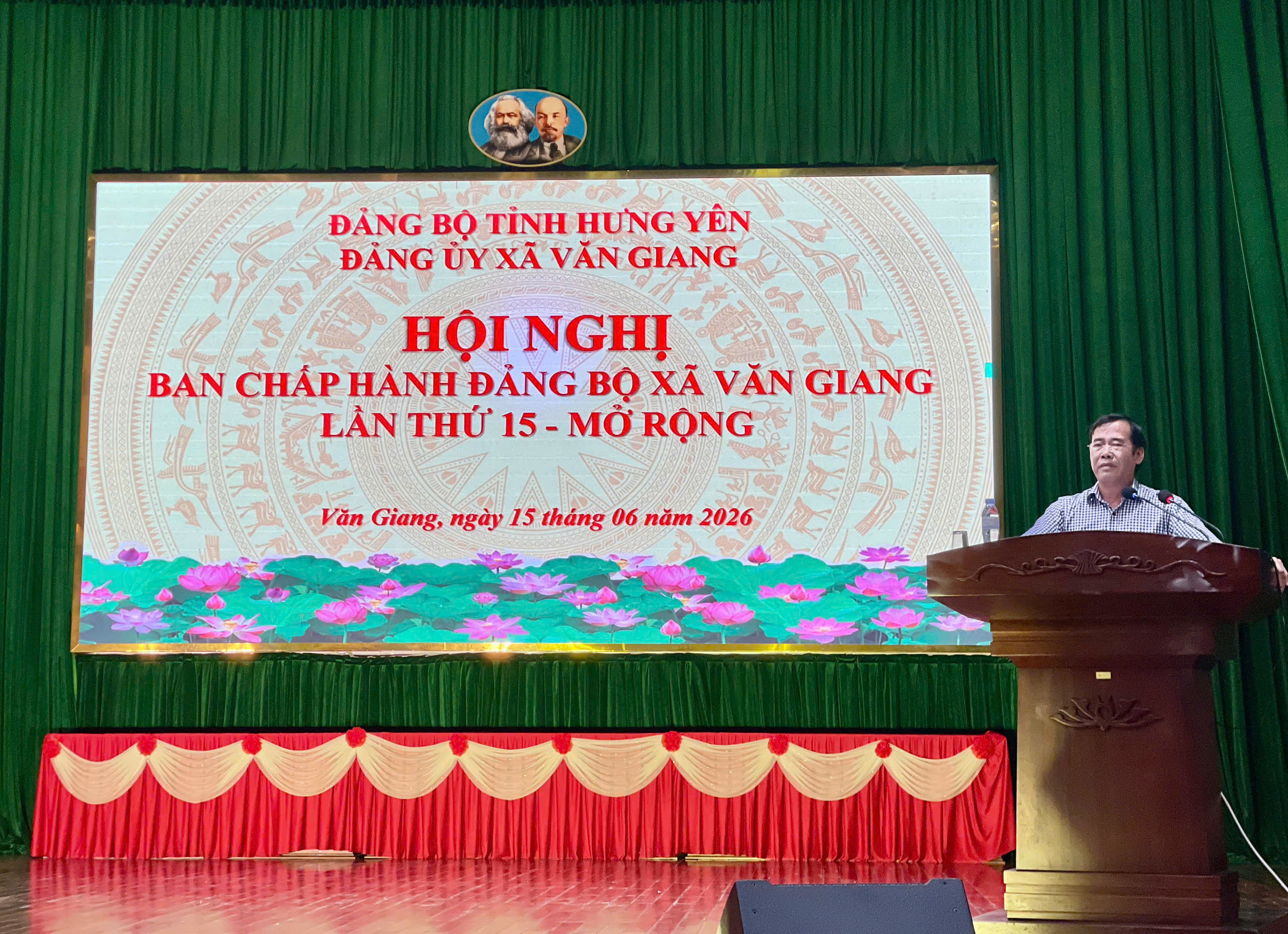 Đảng ủy xã Văn Giang tổ chức Hội nghị Ban chấp hành mở rộng