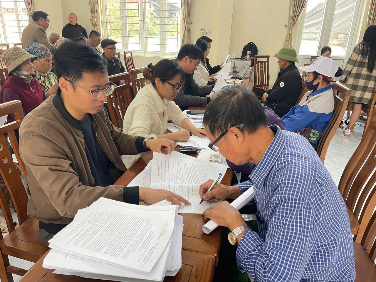 Xã Văn Giang: Chi trả bồi thường GPMB cho 144 hộ dân